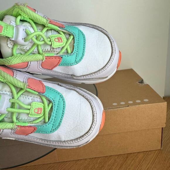 Nike Airmax 90 Toggle White/Crimson Bliss Toddler Sneakers - SZ 8 C - Picture 9 of 16